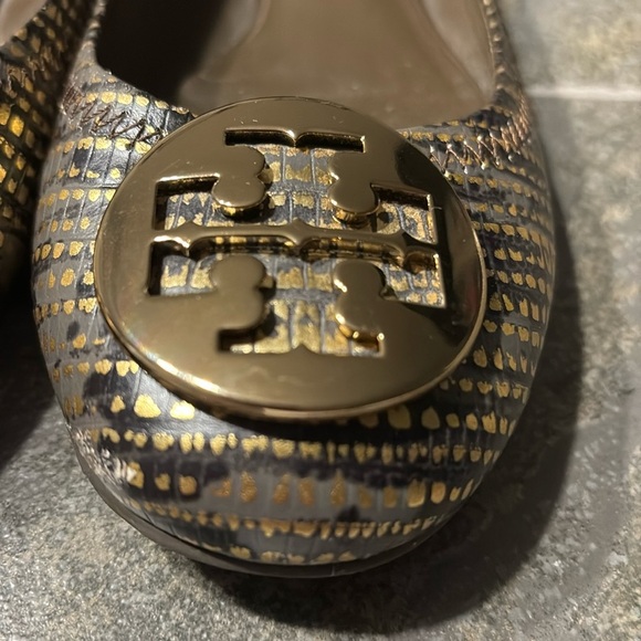 Tory Burch Reva Embossed Gold Metallic Lizard Ballet Shoes Size 7. - Picture 8 of 8